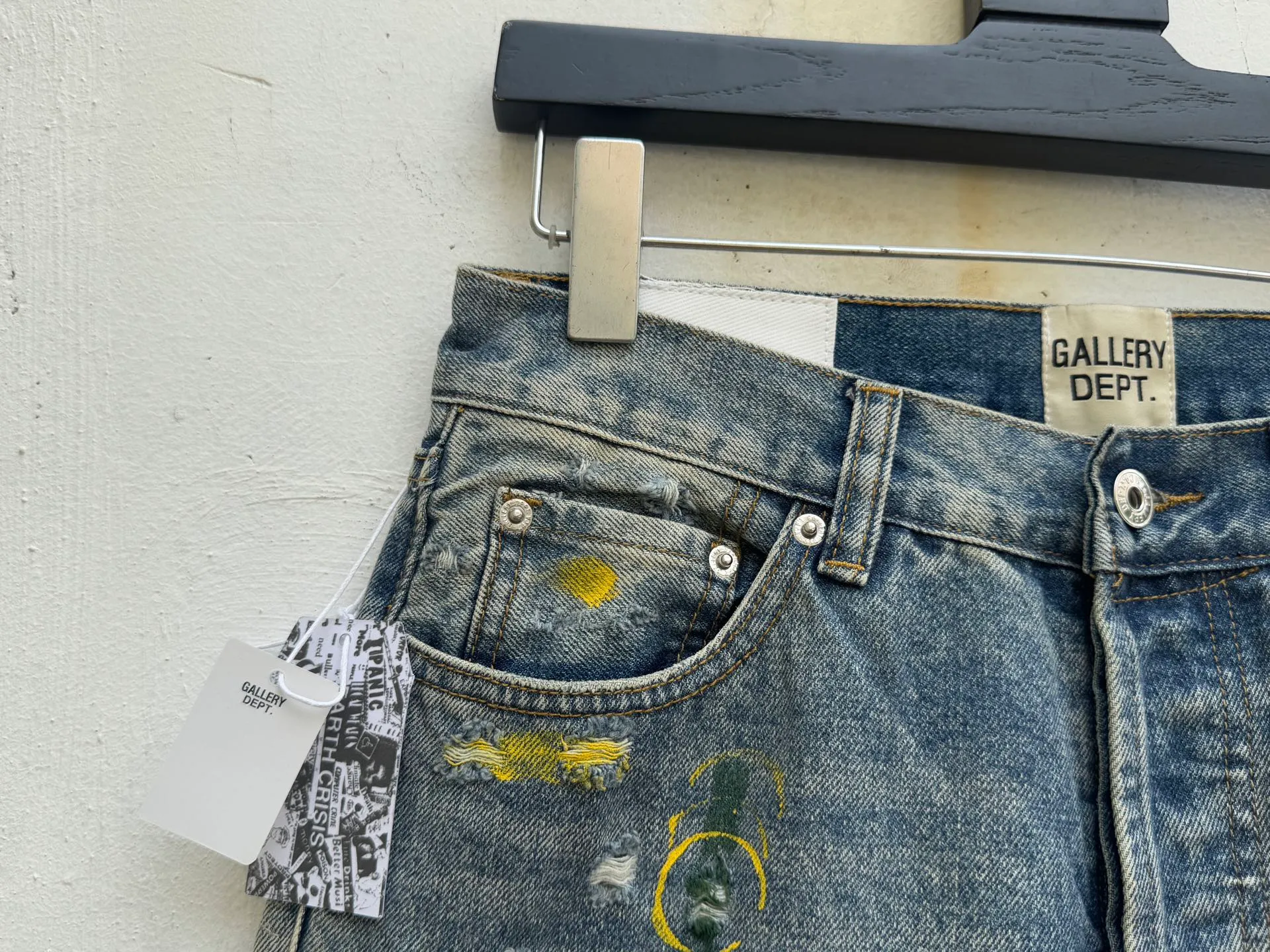 P300💰GA02 Top heavy industry GALLERY DEPT. Spliced ​​ink splash paint hand-stitched holes washed retro jeans men and women high street splash ink pants micro-flared casual trousers trendy couple same style Size: 28 30 32 34 36 (corresponds to S M L XL XXL)